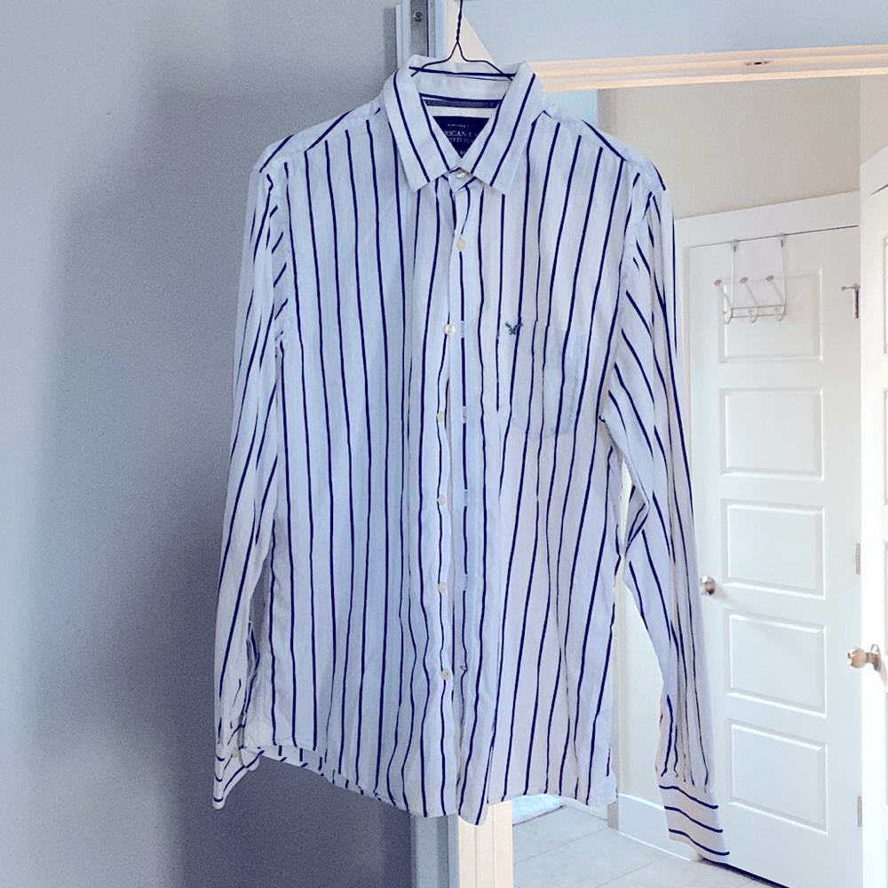 American eagle button down dress shirt